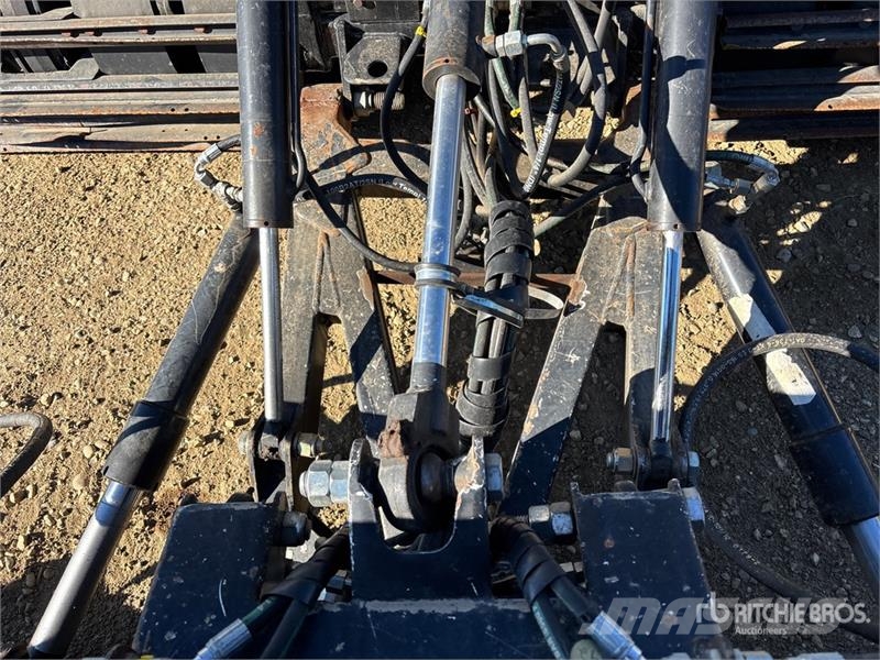 Prinoth Husky Snowcat (Inoperable) Kar düzleyiciler