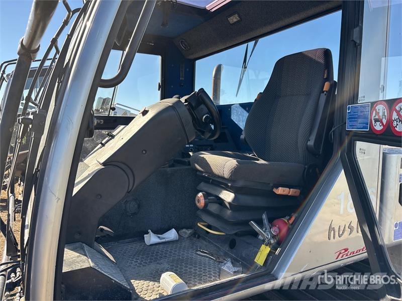 Prinoth Husky Snowcat (Inoperable) Kar düzleyiciler