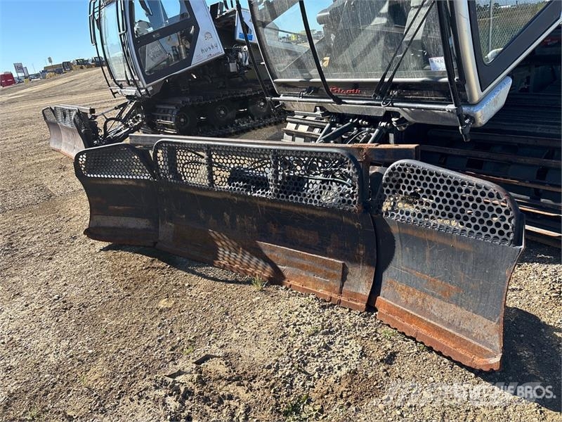 Prinoth Husky Snowcat (Inoperable) Kar düzleyiciler
