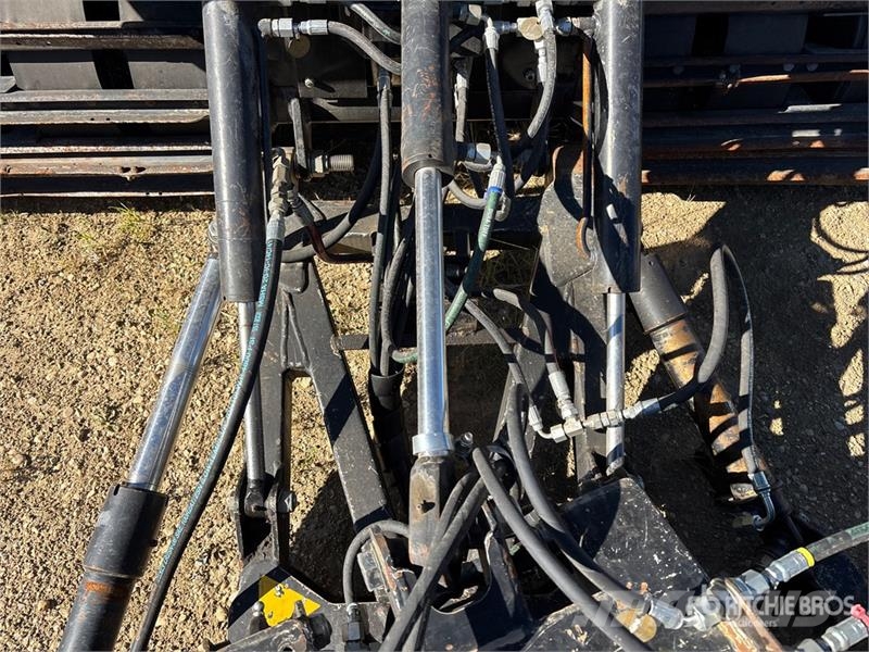 Prinoth Husky Snowcat (Inoperable) Kar düzleyiciler