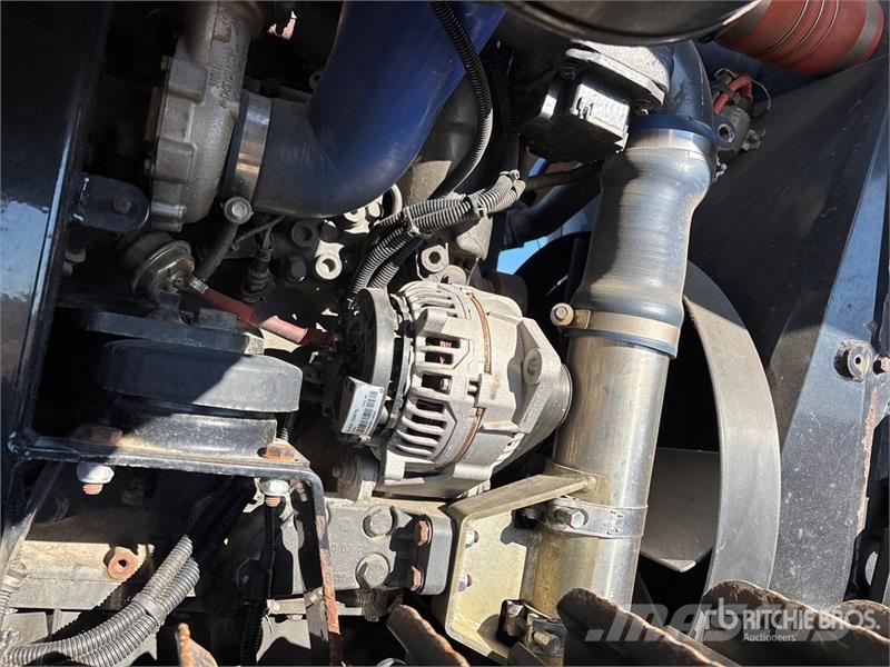 Prinoth Husky Snowcat (Inoperable) Kar düzleyiciler