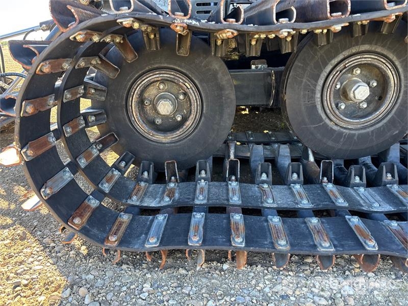 Prinoth Husky Snowcat (Inoperable) Kar düzleyiciler