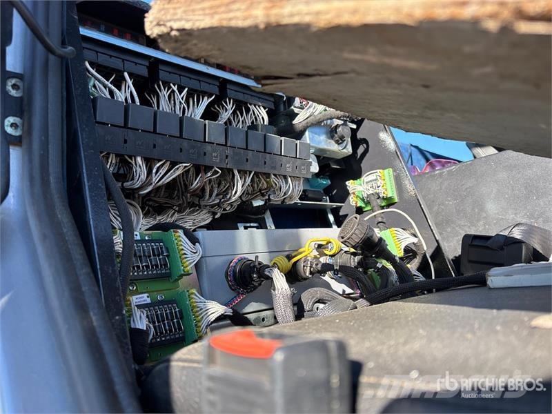 Prinoth Husky Snowcat (Inoperable) Kar düzleyiciler