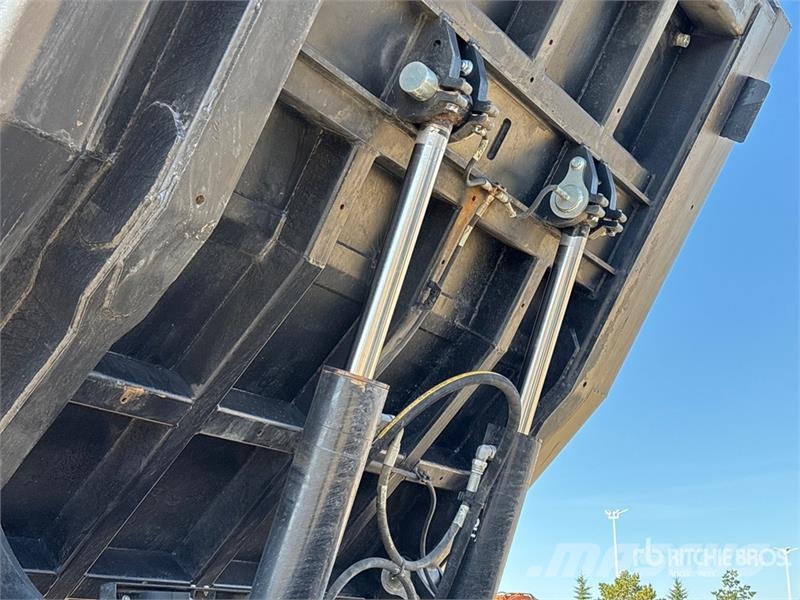 Prinoth T14R Rotating Crawler Carrier Entreprenør - Andet