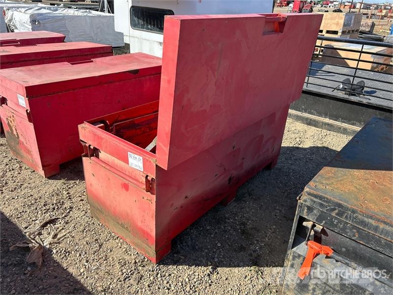  Procore 48in x 24in x 24in Tool Box Sonstige Baumaschinen