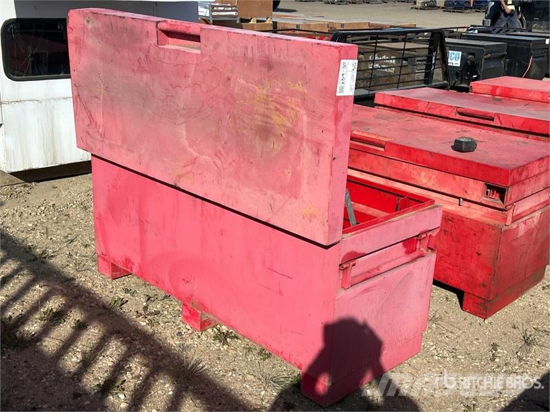 Procore 60in x 24in x 24in Job Site Box Andre komponenter