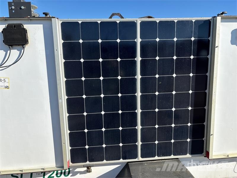 Progress Solar Solutions SLT1200 Solar LED Light Tower Rasvetni stubovi