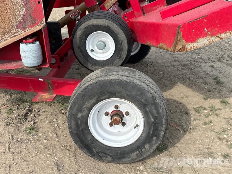 Progressive TD65 15 ft Flex Wing Rotary Cutter Loofklapper
