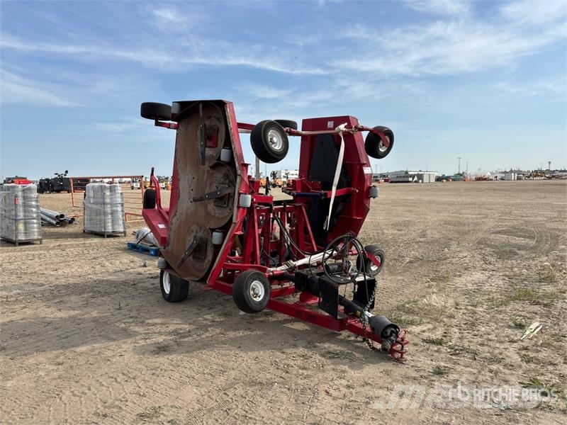 Progressive TD65 15 ft Flex Wing Rotary Cutter Loofklapper