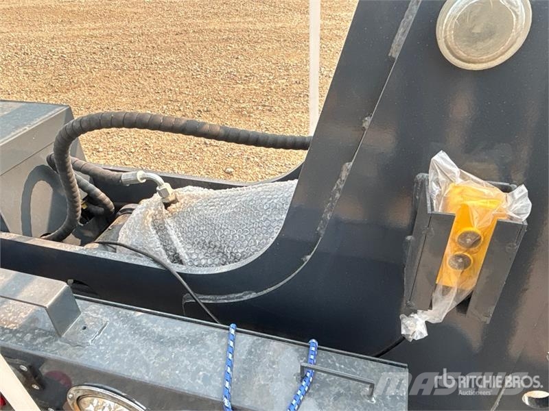 PROMECH FW80 Electric Fifth Wheel Wrecker Attachme Transportes - Outros