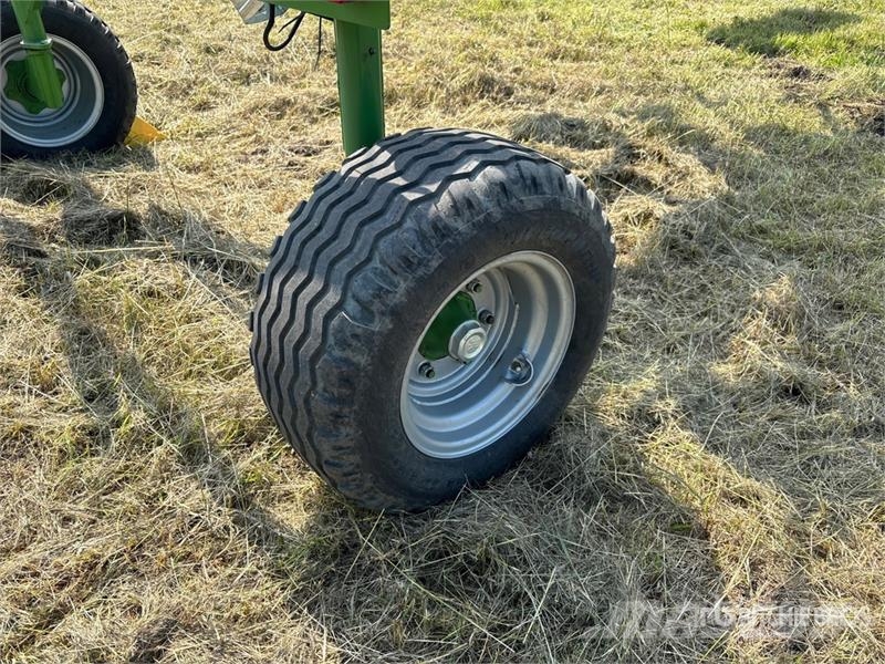 Pronar ZKP900D 36 ft 2 Rotor Hay Rake (Unused) Vaalutid ja kaarutid
