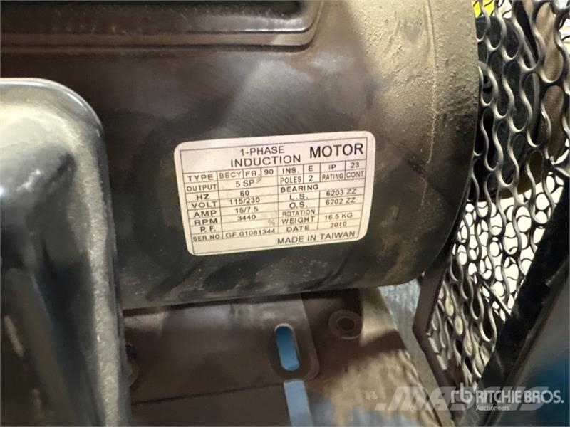 Puma PK-5020VP 7.6 cfm Electric 20 gal Air Compressor مكابس