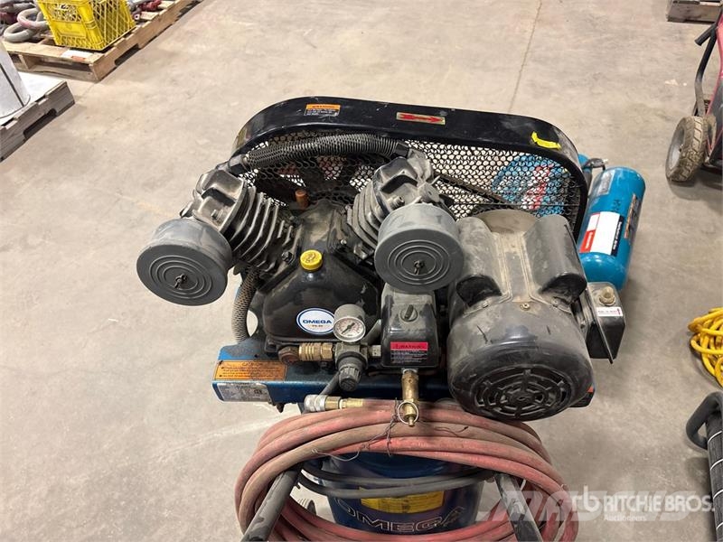 Puma PK-5020VP 7.6 cfm Electric 20 gal Air Compressor مكابس