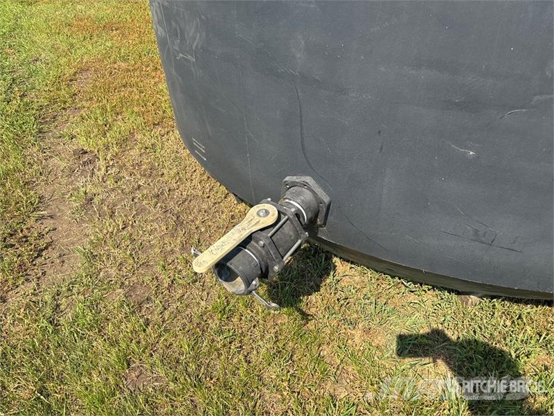  QMP 3400 gal Water Tank Kraftstoff- und Zusatzstoffbehälter
