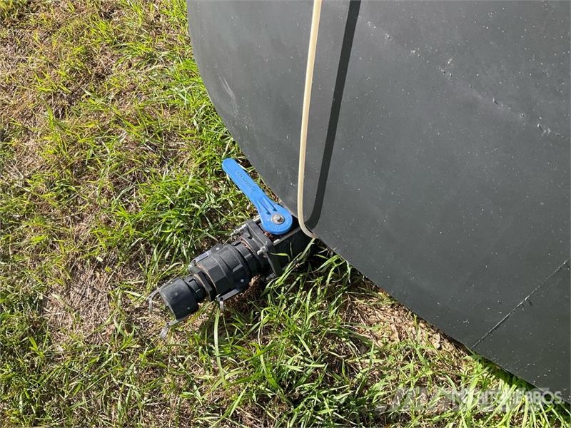 QMP 3400 gal Water Tank Kraftstoff- und Zusatzstoffbehälter