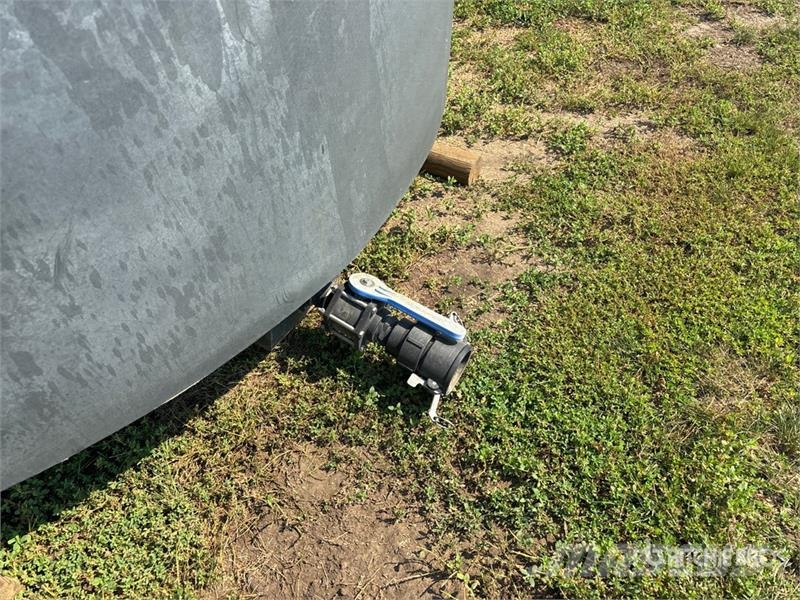  QMP 3400 gal Water Tank Kraftstoff- und Zusatzstoffbehälter