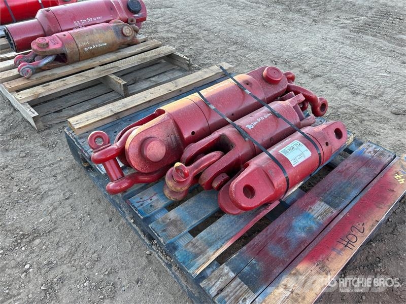  Qty Of (1) 50 Ton, (1) 70 Ton, (1) 80 Ton DCD Swiv Predelovalna oprema