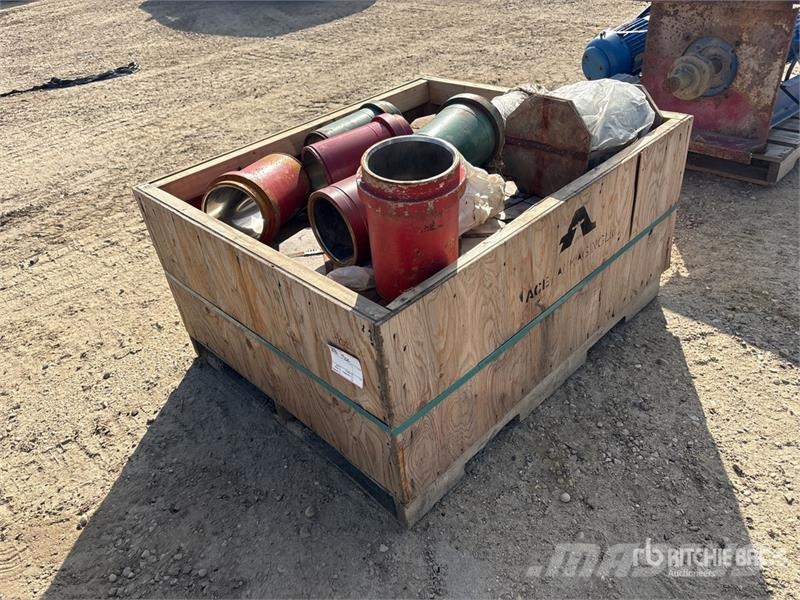  Qty Of Misc. Liners - To Fit F800 Pump Putkistonkäsittelylaitteet