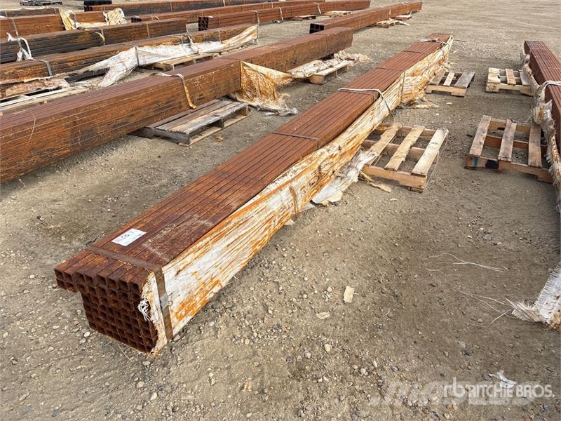 Quantity of 1 1/2 in x 1 1/2 in x .125 x 24 ft HSS Строителство - Други