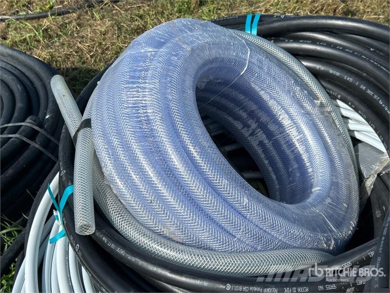 Quantity of 1/2 in - 1 3/4 in Utility Hoses Drugi deli