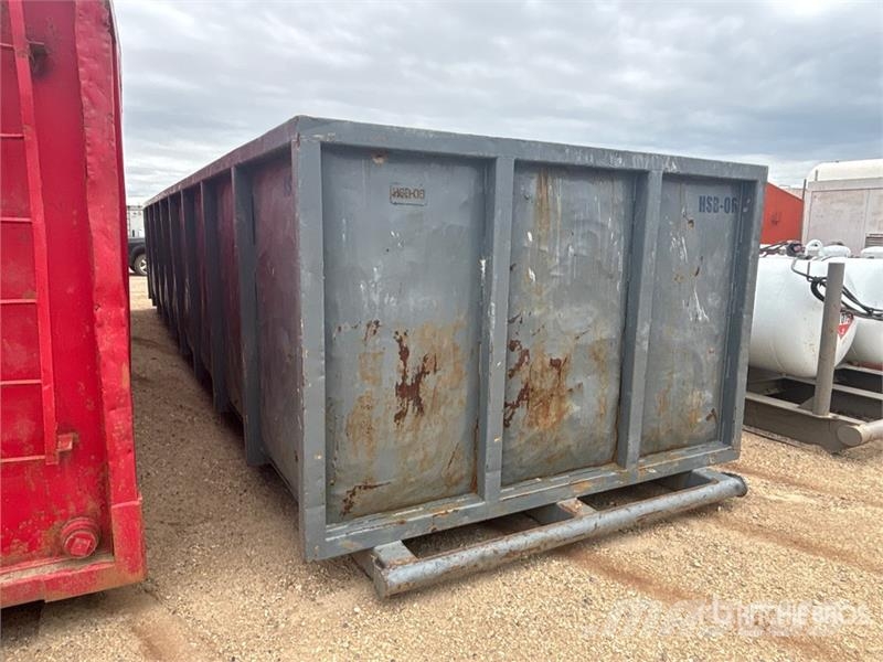 Quantity of (1) 30 Cubic Bins Roll-Off Container 特种集装箱