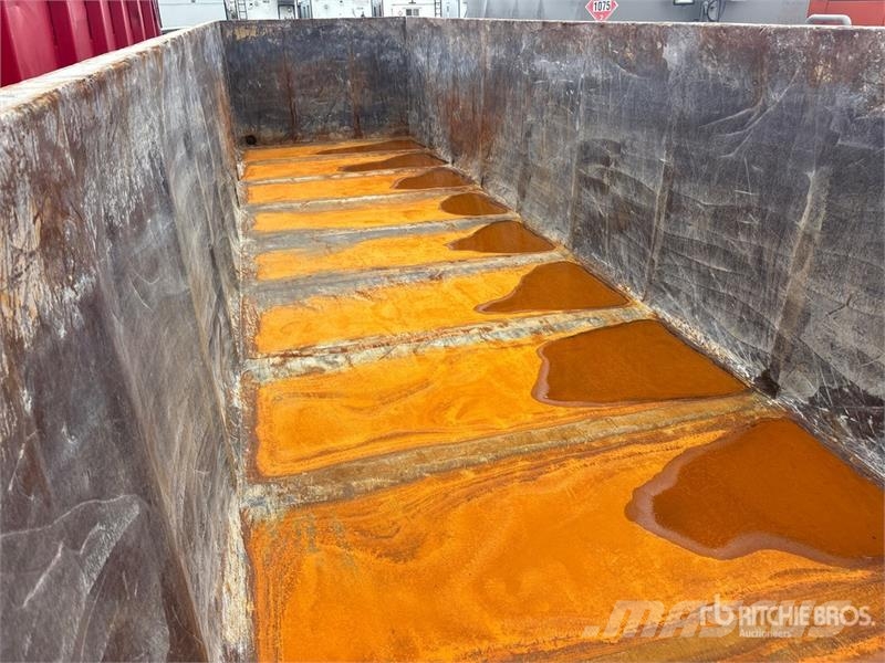  Quantity of (1) 30 Cubic Bins Roll-Off Container 特种集装箱