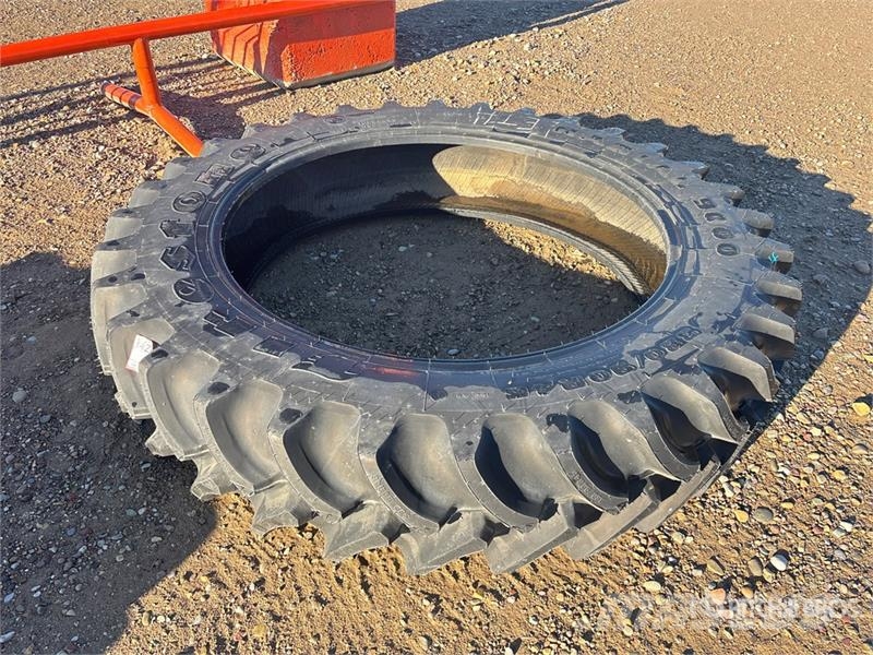 Quantity of (1) Fire stone Radial 9000 380/90R46 T Gume, kotači i naplatci