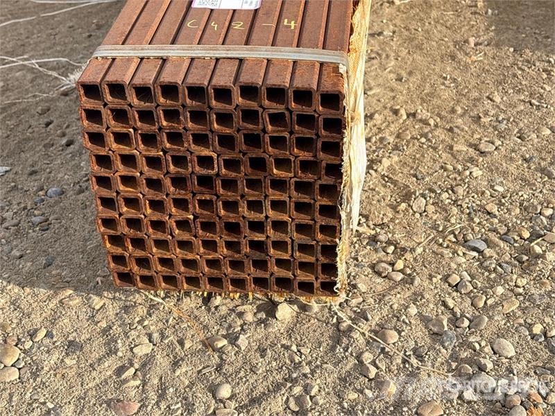 Quantity of 1 in x 1 in x .250 x 24 ft HSS Строителство - Други