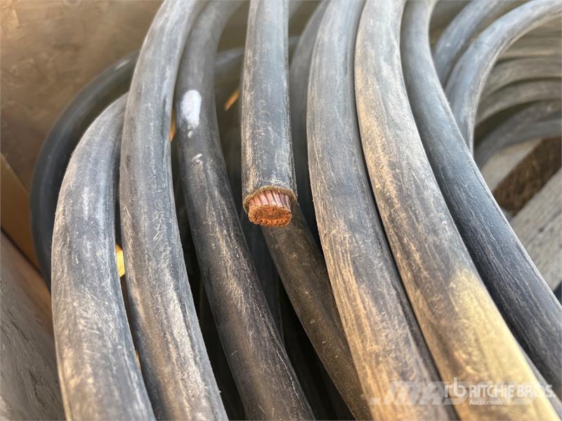  Quantity of (1) Pallets of Industrial Cable مكونات أخرى