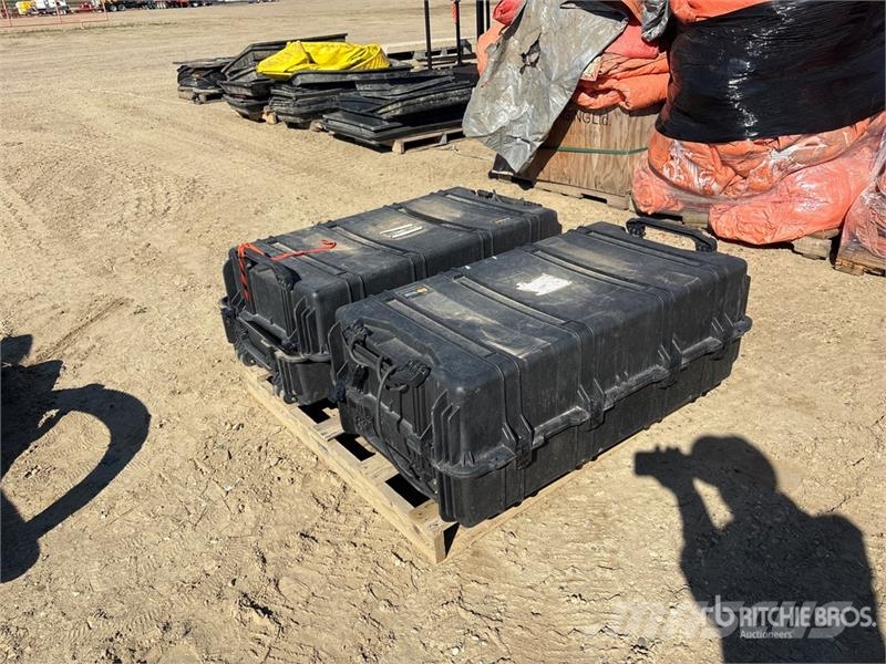 Quantity of (1) Pallets of DMR Repeaters Ďalšie komponenty