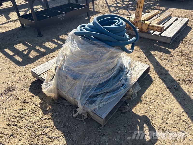 Quantity of (1) Pallets of Fuel Hose Ďalšie komponenty
