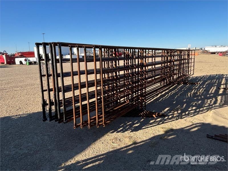  Quantity of (10) 24 ft Livestock Panel Ostale mašine i oprema za stoku