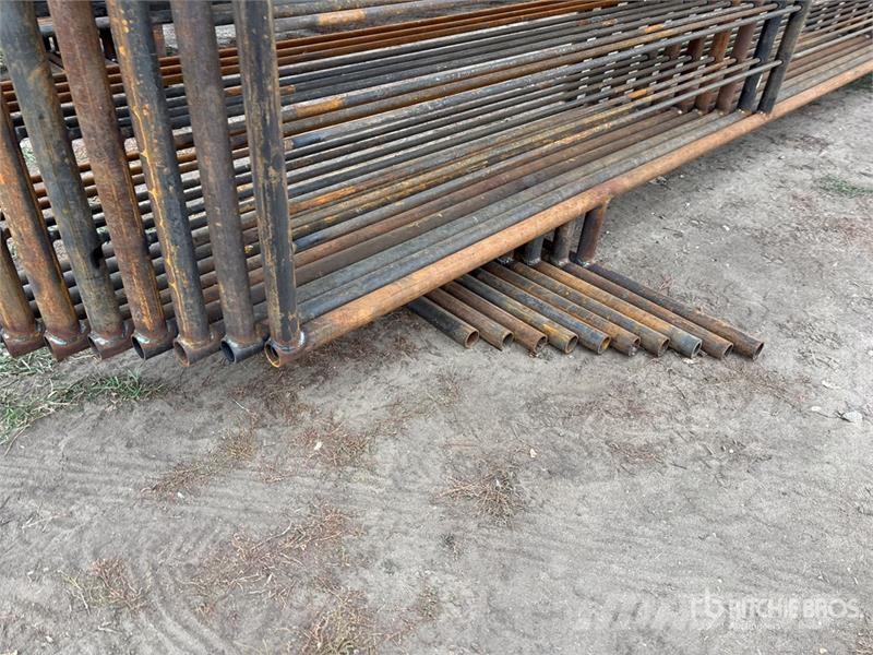 Quantity of (10) 24 ft x 5 ft 3 in Heavy Duty Live Egyéb állattenyésztés gépei és tartozékok