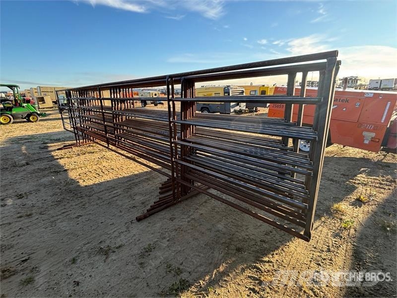  Quantity of (10) 24 ft x 5 ft Livestock Panel Livdyr annet utstyr