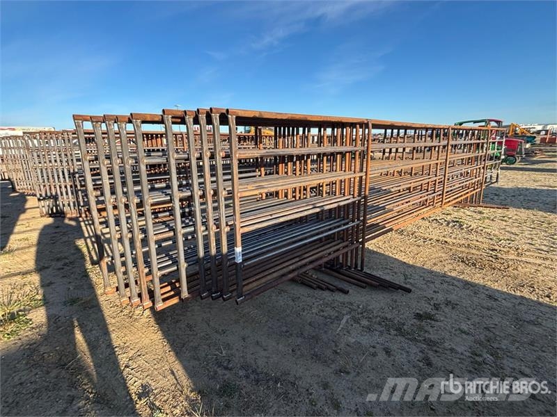  Quantity of (10) 24 ft x 5 ft Livestock Panel Livdyr annet utstyr
