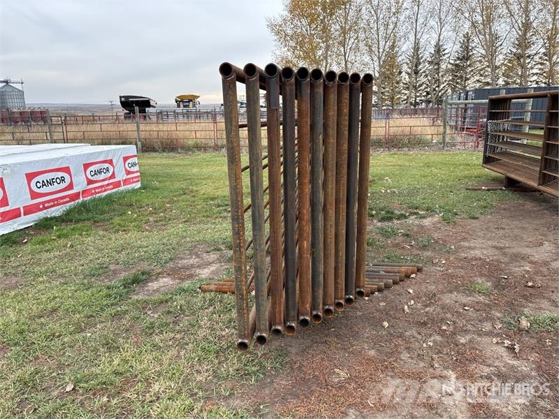 Quantity of (10) 24 ft x 5 ft 3 in Heavy Duty Live Livdyr annet utstyr