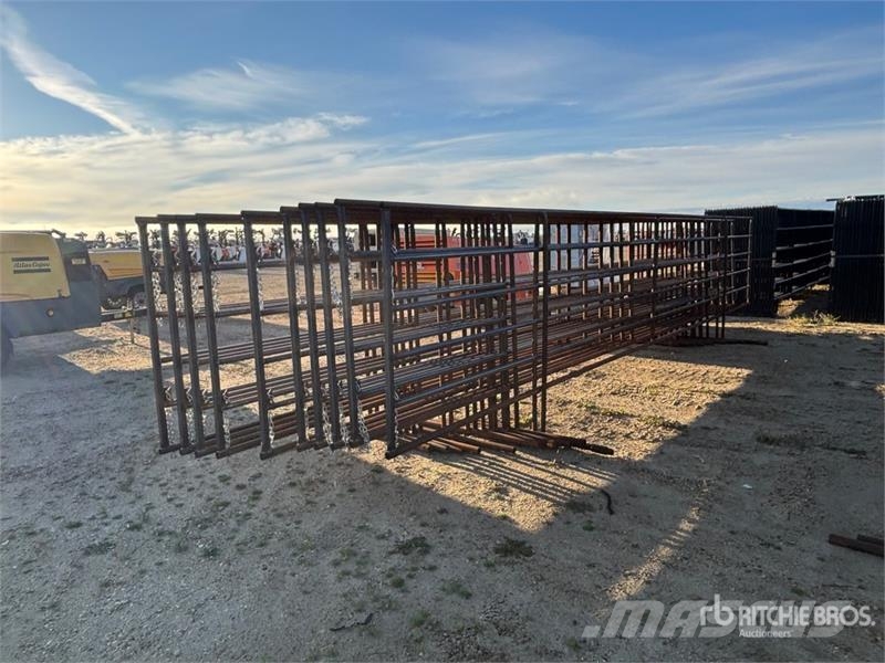  Quantity of (10) 24 ft x 5 ft Livestock Panel Livdyr annet utstyr