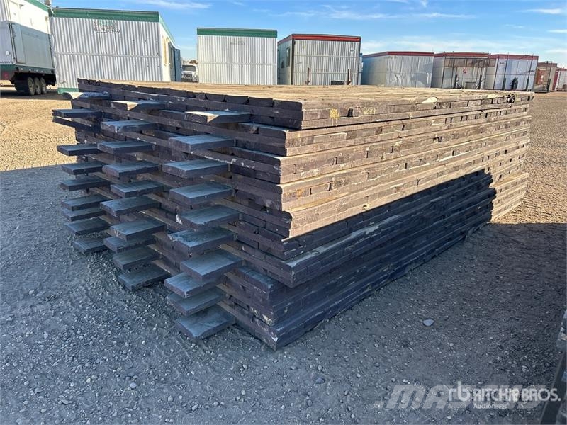  Quantity of (10) 7 ft 2 in x 12 ft Access Mats ملحقات وقطع غيار معدات الحفر