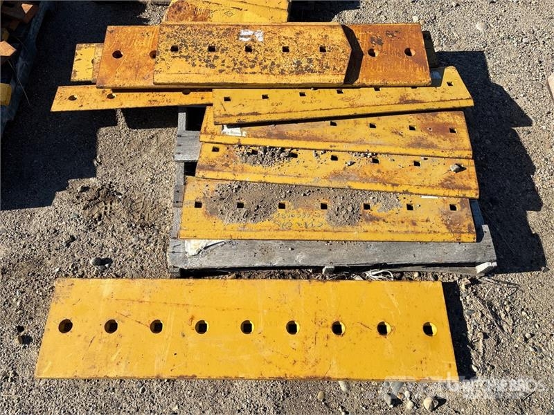 Quantity of (10) Cutting Edges (Unused) - Fits Cat Drugi deli