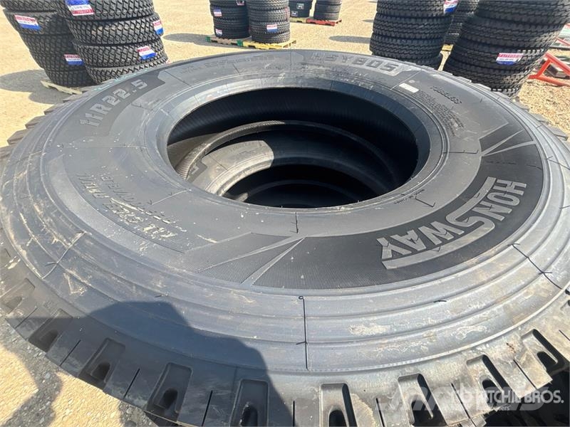 Quantity of (10) HonSway 11R22.5 Trailer Tires (Un Tyres, wheels and rims