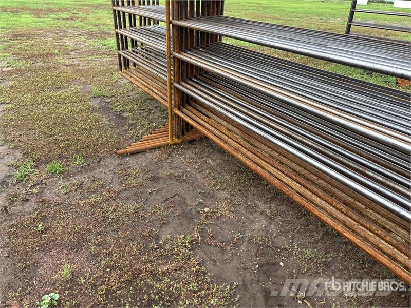  Quantity of (10) Livestock Panel Ďalšie stroje a zariadenia pre živočíšnu výrobu