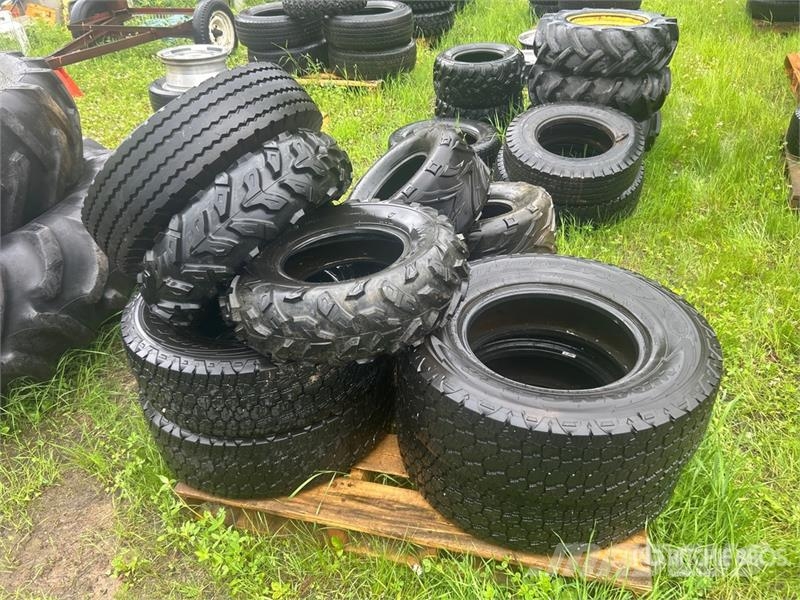  Quantity of (10) Mixed Tires Tyres, wheels and rims