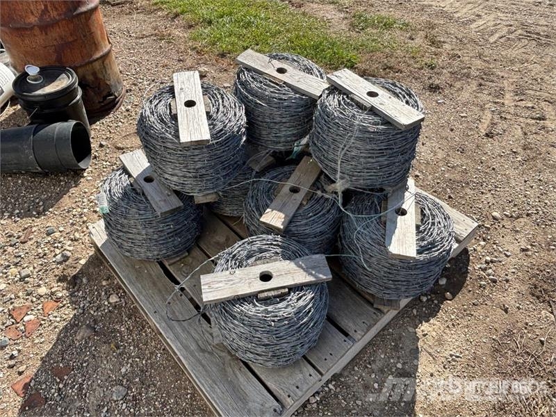  Quantity of (10) Rolls Barbed Wire (Unused) Gradbeništvo - drugo