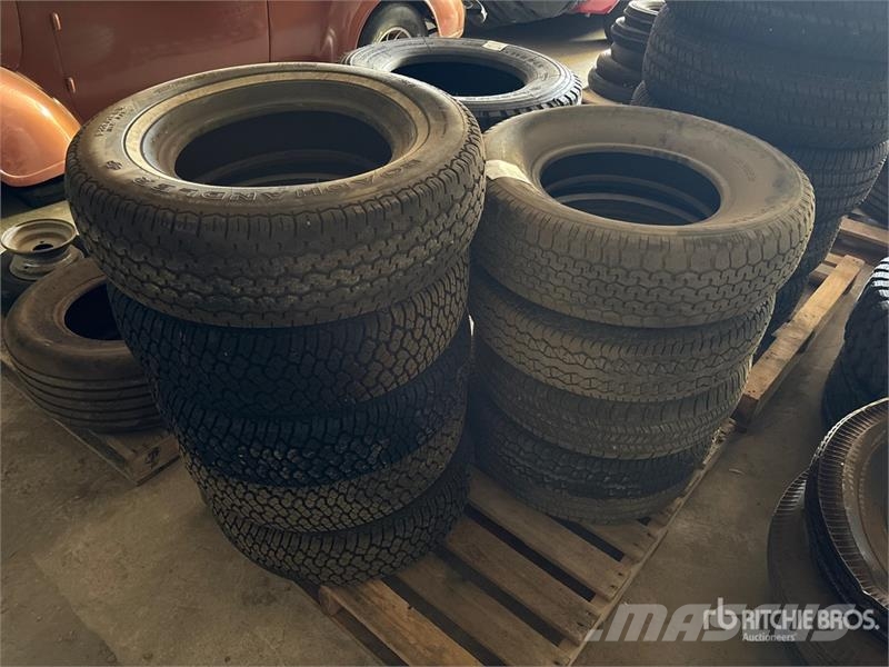 Quantity of (10) Tires Gume, točkovi i felne