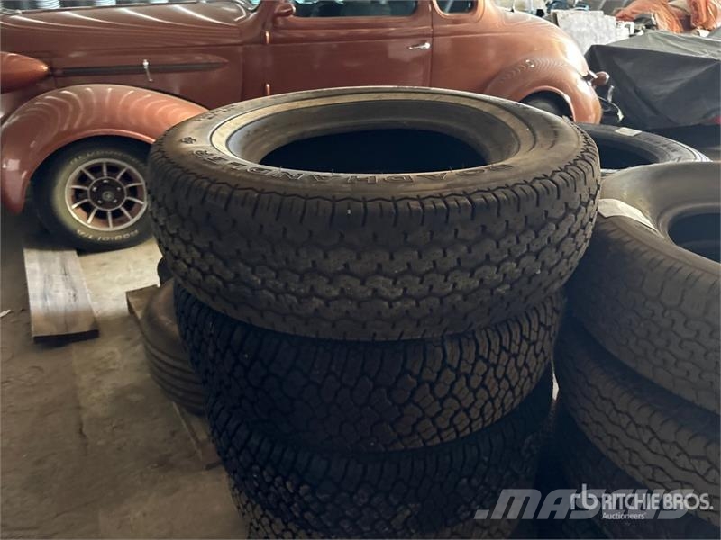 Quantity of (10) Tires Gume, točkovi i felne