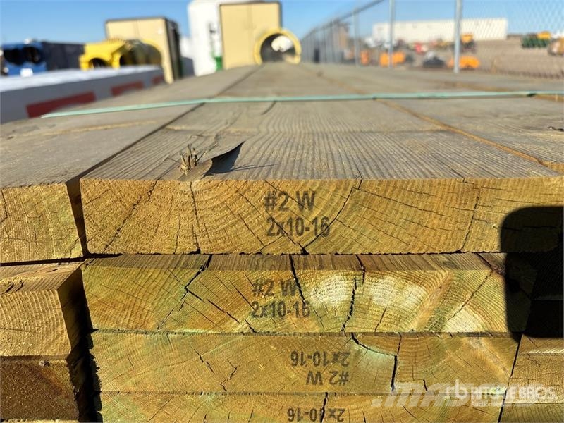 Quantity of (100) 2x10x16 PWF Green Treated Certif Andre komponenter