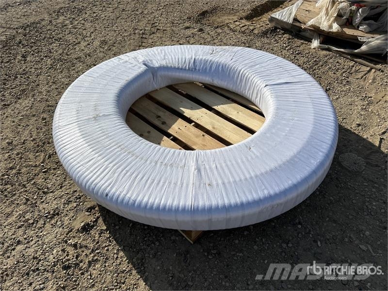 Quantity of 100 ft Coil of 3 in Blue Petroleum Hos Otros componentes