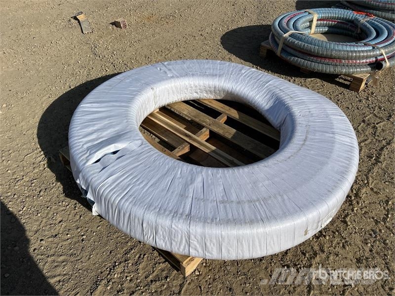 Quantity of 100 ft Coil of 3 in Blue Petroleum Hos Otros componentes