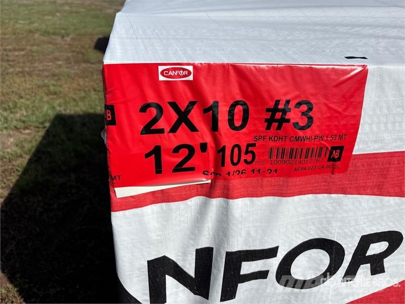 Quantity of (105) 2x10x12 SPF #3 Lumber (Unused) Drugi deli