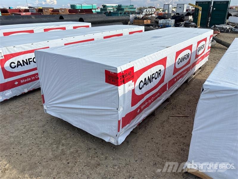 Quantity of (105) 2x10x14 SPF #3 Lumber (Unused) Drugi deli